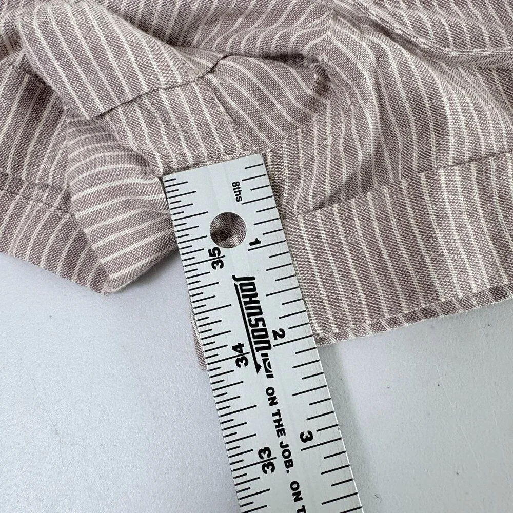 Volcom Sunday Strut Short Womens M Tan Beige Stripe Pull On Pockets Casual NWT - Picture 9 of 9